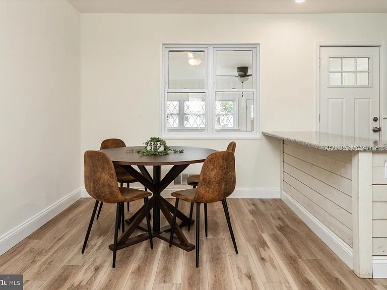 7920 Charlesmont Rd — Photo 10