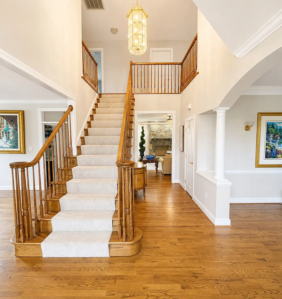 5 bed, 5.5 bath, 5990 sqft, $5,200 — Photo 3