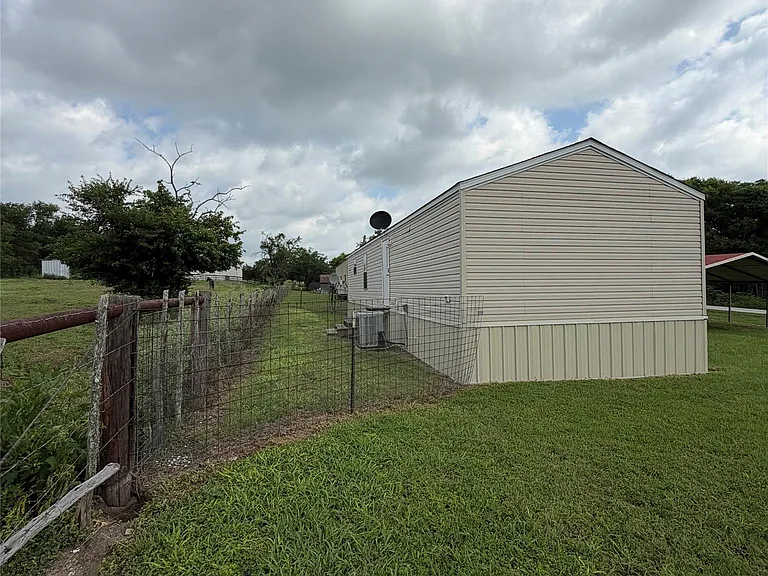 999 FM 1774 Rd — Photo 16