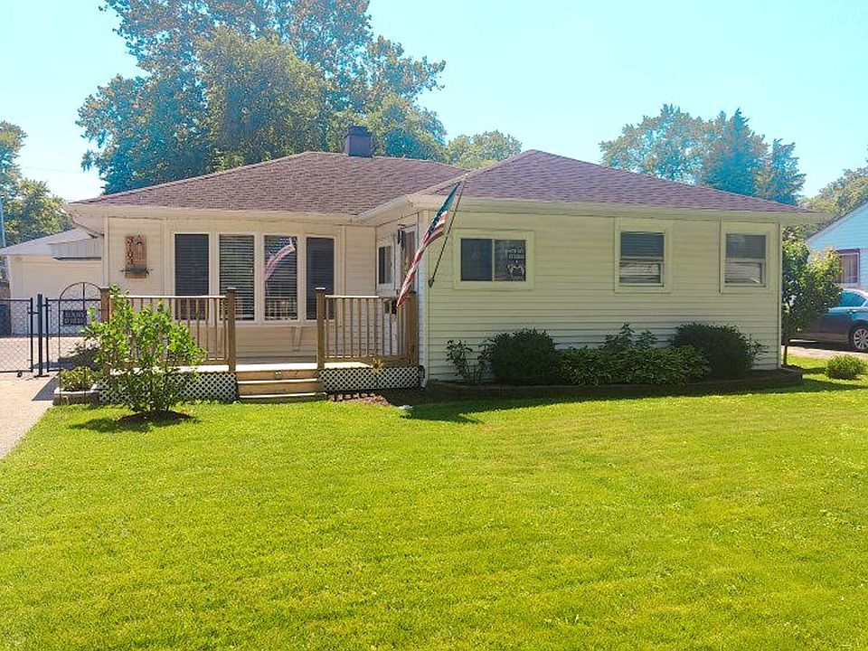 1st image of 3103 Martin Ln