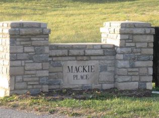 2050 Boonedale Ln, Versailles, KY 40383