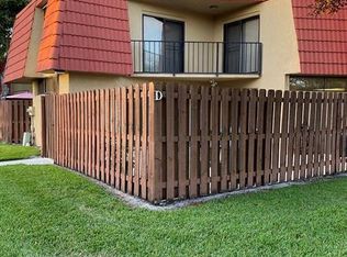 8194 Thames Blvd APT D, Boca Raton, FL 33433