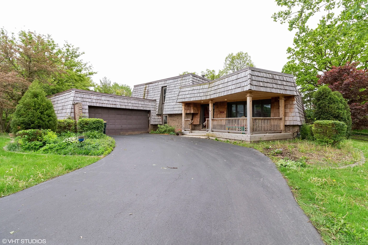 8219 Rosemere Ct photo 1
