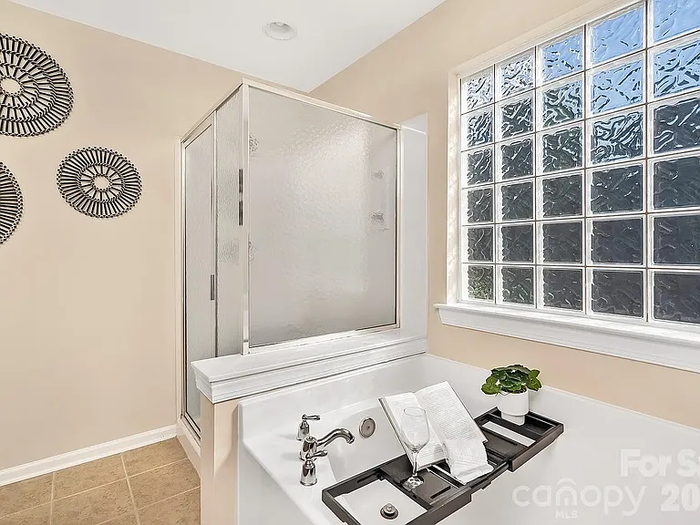 5110 Dragonfly Ln — Photo 29