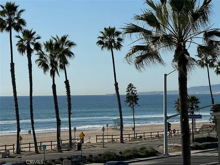 1516 Pacific Coast Hwy #304 — Photo 15