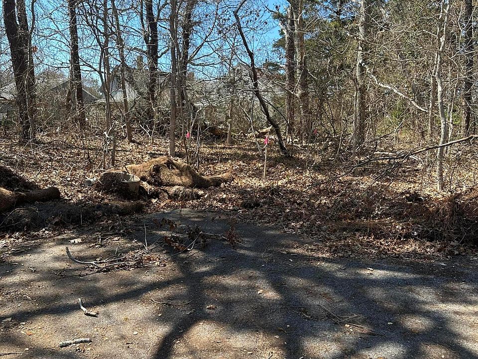2nd image of 83 Telegraph Road