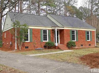 1806 Holly St, Apex, NC 27502