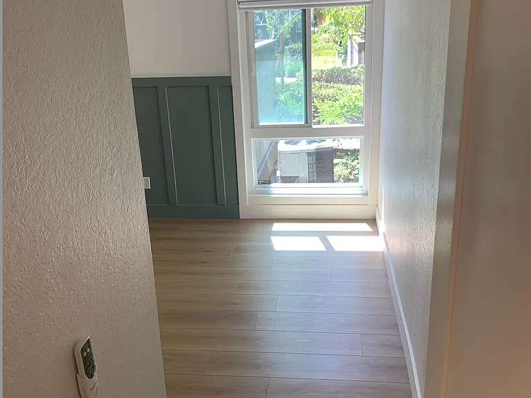 9189 Village Glen Dr — Photo 13