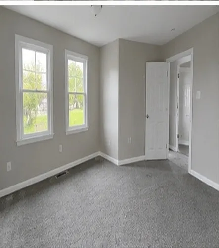 4525 Furley Ave — Photo 12