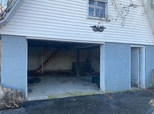 1020 E Ky 70, Liberty, KY 42539