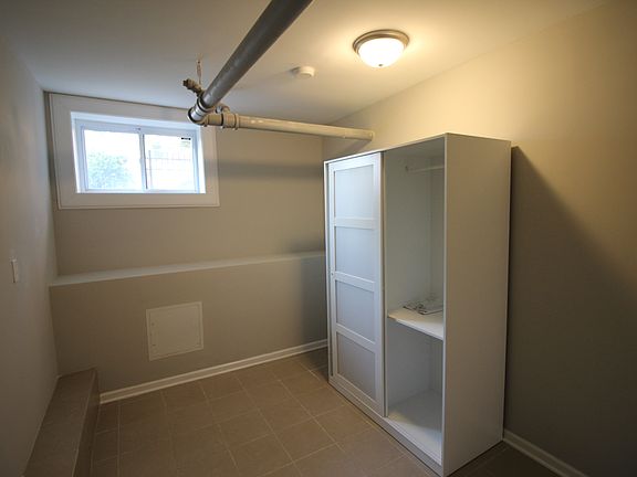 5th image of 5219 N Christiana Ave #G