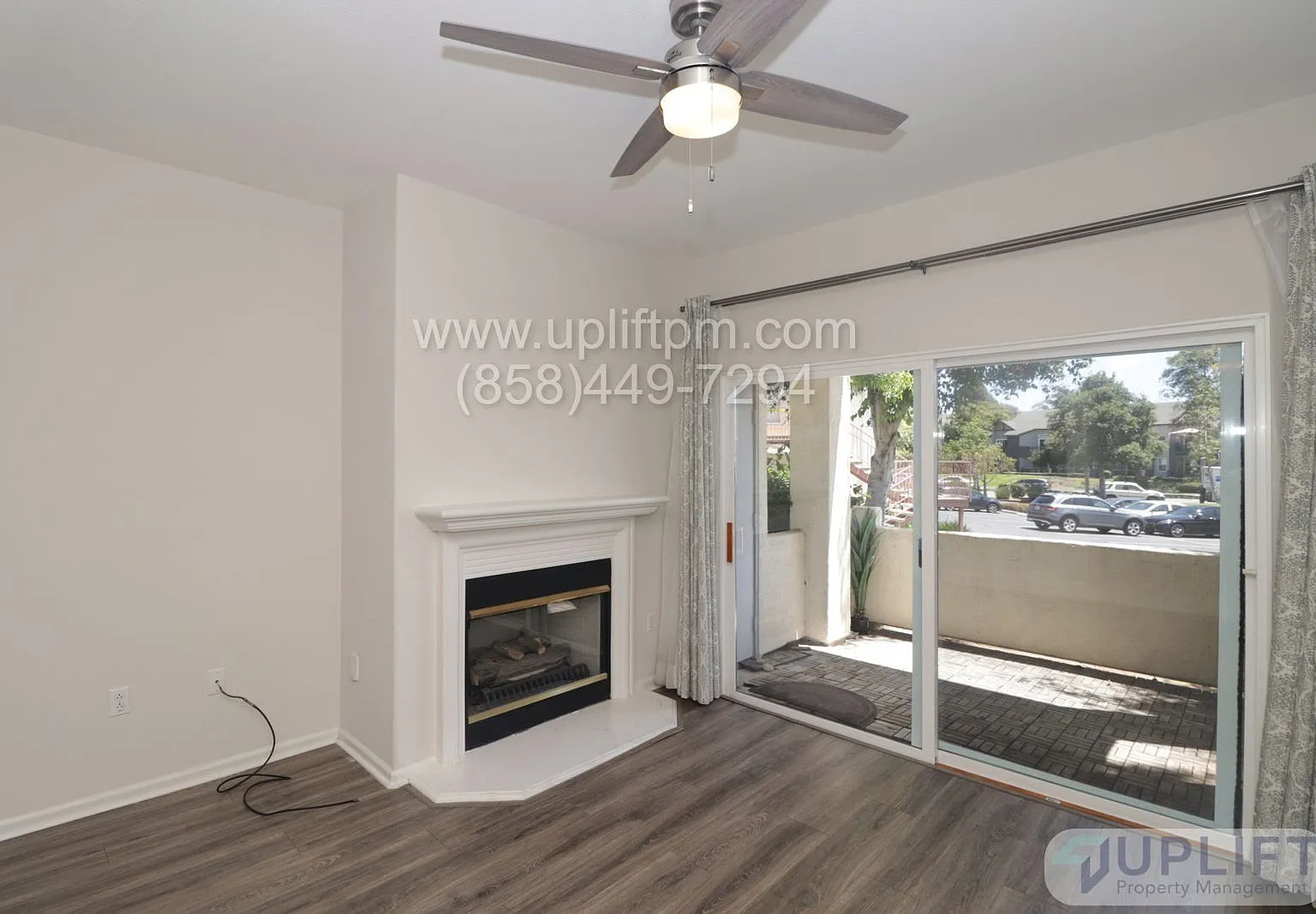 3 bed, 2.0 bath, 1199 sqft, $3,395 — Photo 1