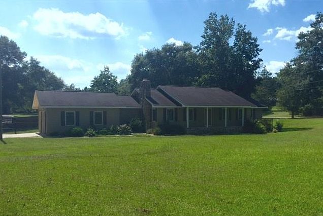 1st image of 295 Hillcrest Dr