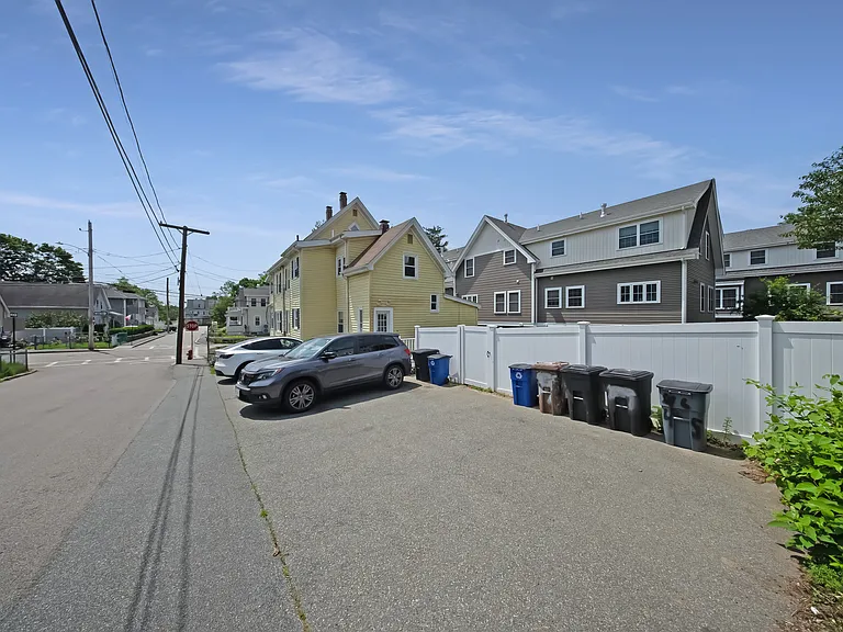 45-47 Garfield St #45 — Photo 17