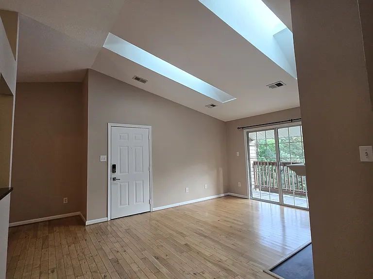 Entire unit is bathed in natural light. Bright, open, airy.