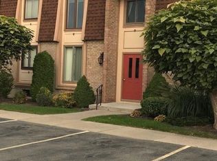 80 Groton Dr APT 3, Amherst, NY 14228