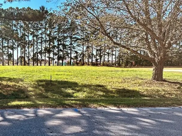 873 Badger Drive, Greenville, NC 27834