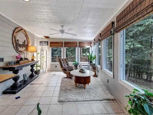 3512 Cub Cir, Gainesville, GA 30506