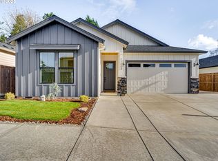 11009 NE 55th Ave, Vancouver, WA 98686