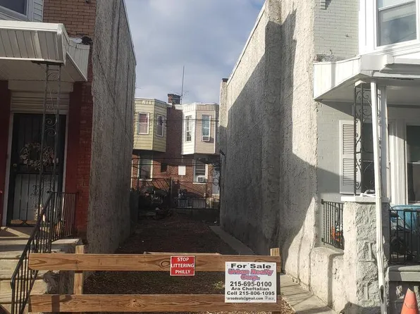 5719 Delancey St, Philadelphia, PA 19143