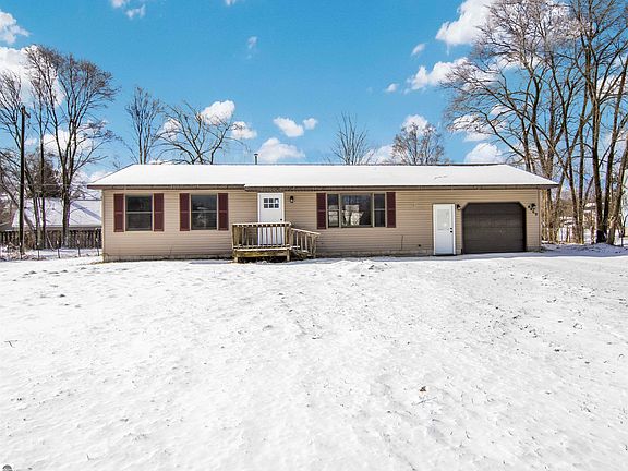 3rd image of 4469 S Curry Dr