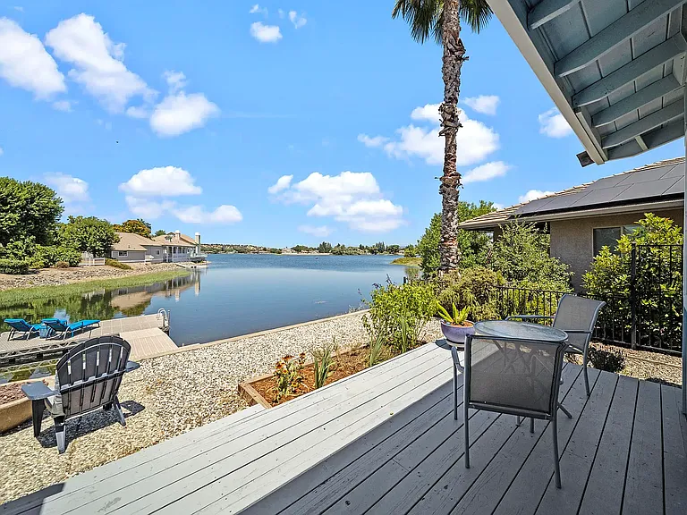 22492 Edgewater Dr — Photo 22
