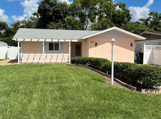 829 Pineland Ave, Venice, FL 34285