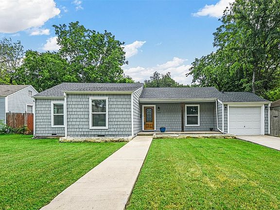 2nd image of 6209 Calmont Ave