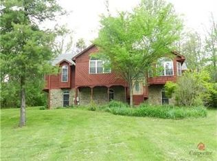 8292 S Nineveh Rd, Nineveh, IN 46164