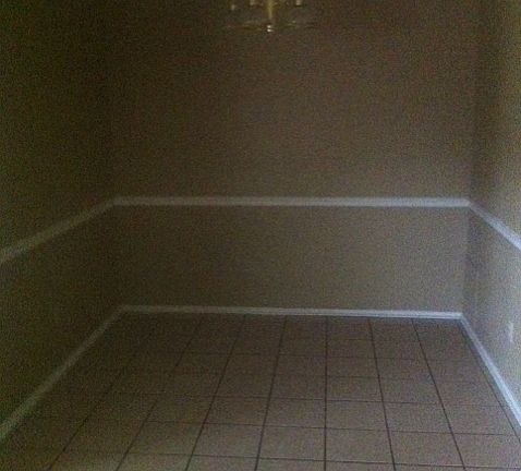 4th image of 8609-8611 Southridge Dr