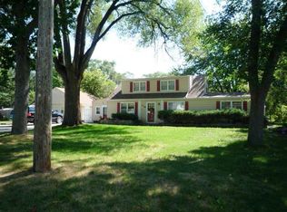 126 N Roosevelt Rd, Evansdale, IA 50707