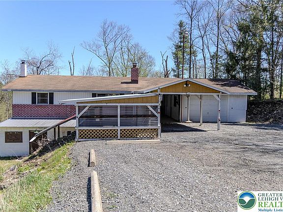 2nd image of 117 Sunny Ln