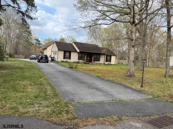 211 Sturbridge Ct, Galloway, NJ 08205