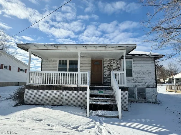 526 Virginia St, Hopedale, OH 43976