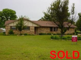 3311 Midway Ct, Granbury, TX 76049