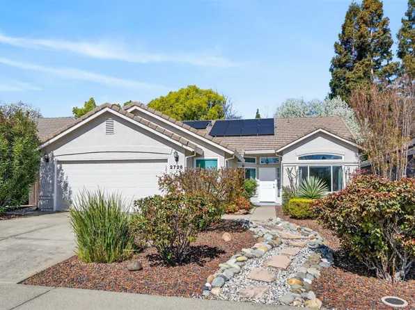 2726 Genesee Dr, Rocklin, CA 95765
