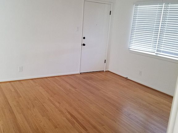 3rd image of 34647 Avenue H