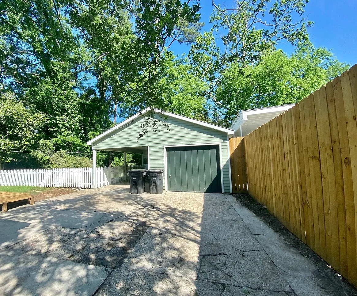 Studio, 800 sqft, $925 — Photo 1