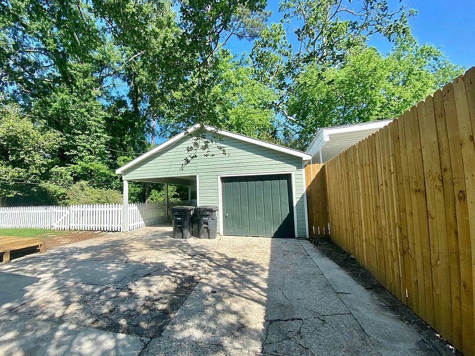 1st image of 1526 Ross Ave #R