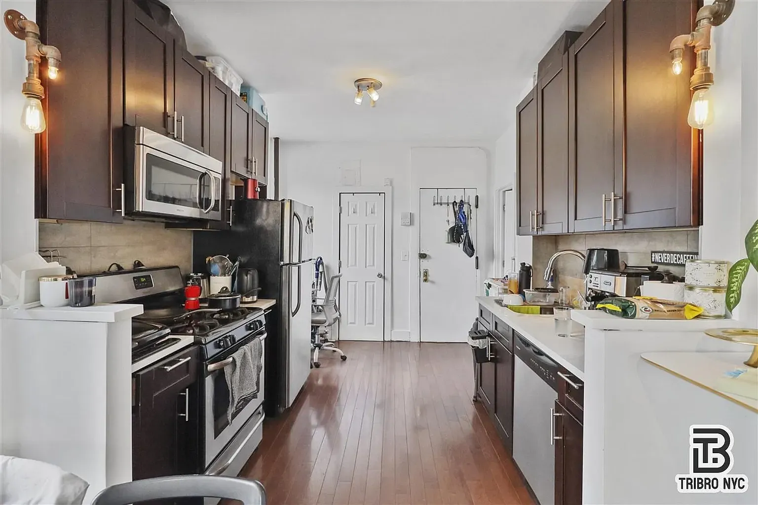 437 East 135th Street — Photo 2