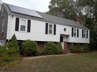 22 Jaye St, Plymouth, MA 02360