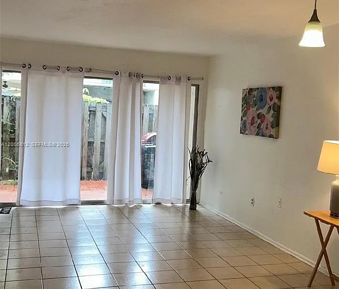 15385 S Dixie Hwy #22 — Photo 9
