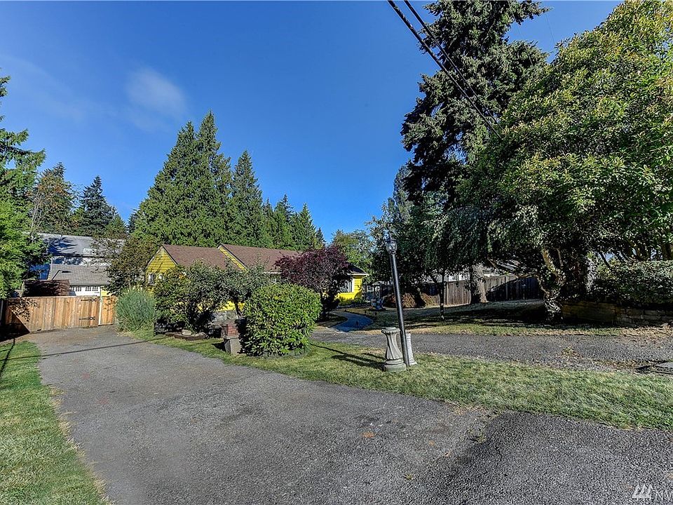 1st image of 19712 69th Pl W