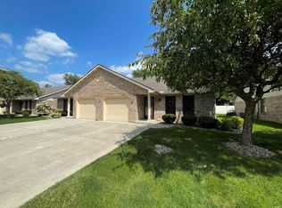 312 Doral Park Dr, Kokomo, IN