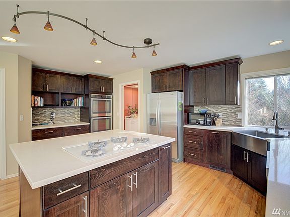 4th image of 15759 SE 62nd Pl