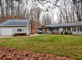 17870 N Shore Estates Rd, Spring Lake, MI 49456