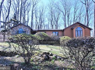 306 Cedar Hill Rd, Birdsboro, PA 19508