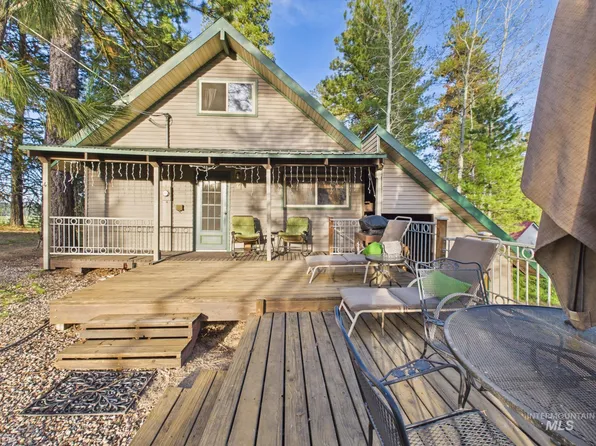 4 Lem Ct, Cascade, ID 83611