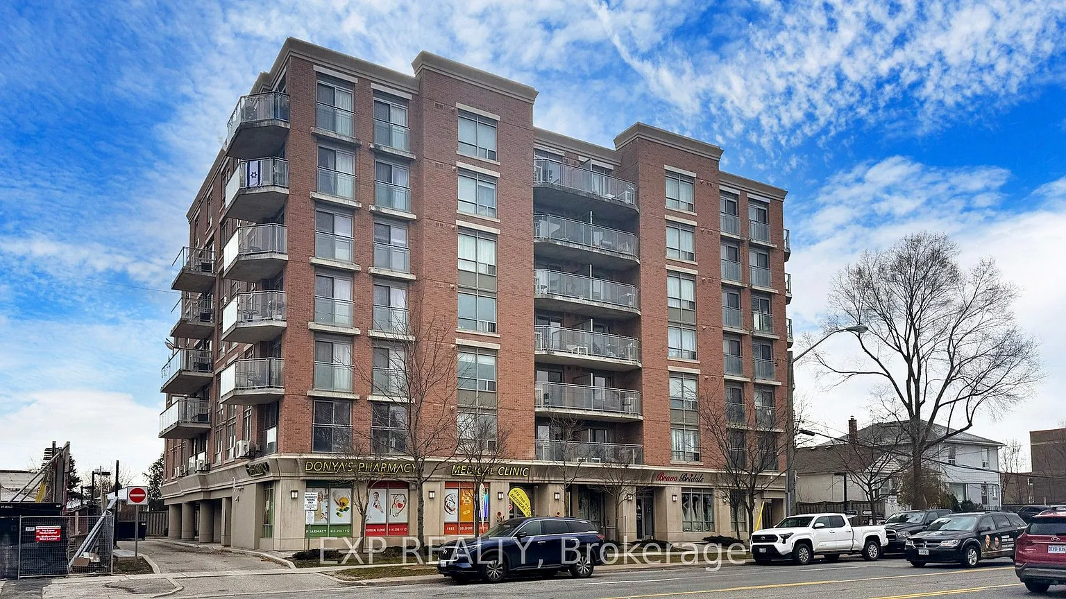 801 Sheppard Ave W #607 photo 1