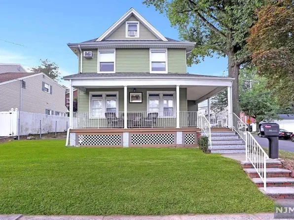 111 Burton Ave, Hasbrouck Heights, NJ 07604